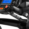 A Bowflex BXT128 futópad a kapaszkodókarokba integrált pulzusmérővel rendelkezik.