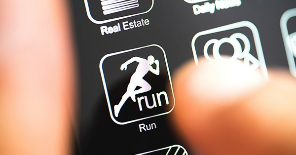 A futást lekövető alkalmazások nemcsak a kilométereket számolják, de összehasonlíthatod eredményeidet a futóközöség eredményeivel.