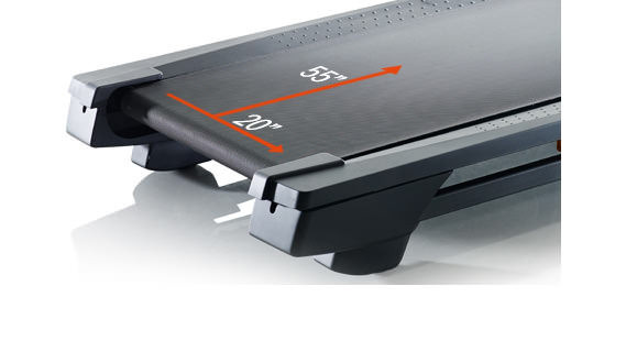 A NordicTrack C200 futópad mérete kényelmes és biztonságos futást tesz lehetővé.