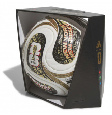Adidas WORLD CUP 26 Trionda FINALS Pro Match Ball díszdobozzal