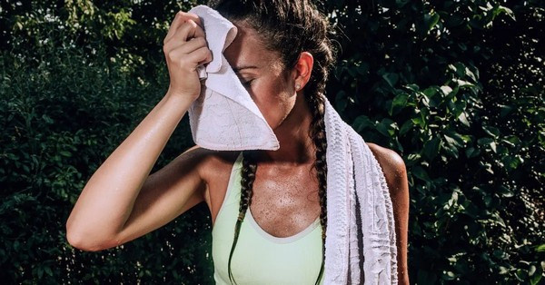 Sérülten vagy betegen is edz? Az edzésfüggőség jelei és az exorexia veszélyei valós problémák. Tudja meg, hogyan kerülheti el a túledzést és a mentális kiégést!