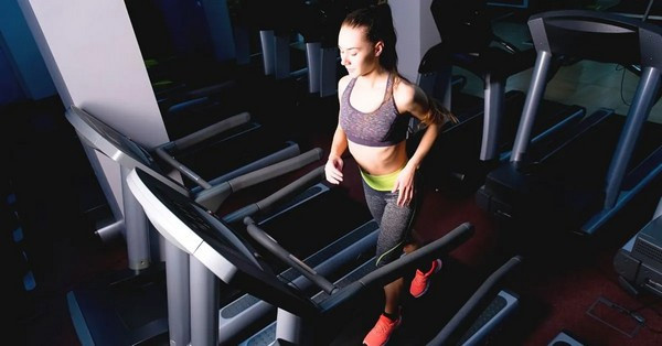 Más légzés kell a futáshoz és más a súlyzós edzéshez. Tanulja meg a sportágához illő technikákat, és hozza ki a maximumot a testéből tudatos légzéssel!