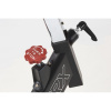 Toorx SRX-90 Spin Bike szobakerékpár kormány áll.